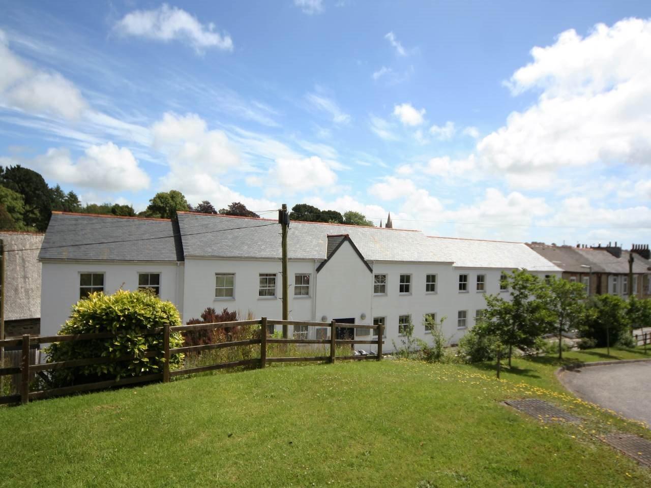 Wellington House, George Street, Truro